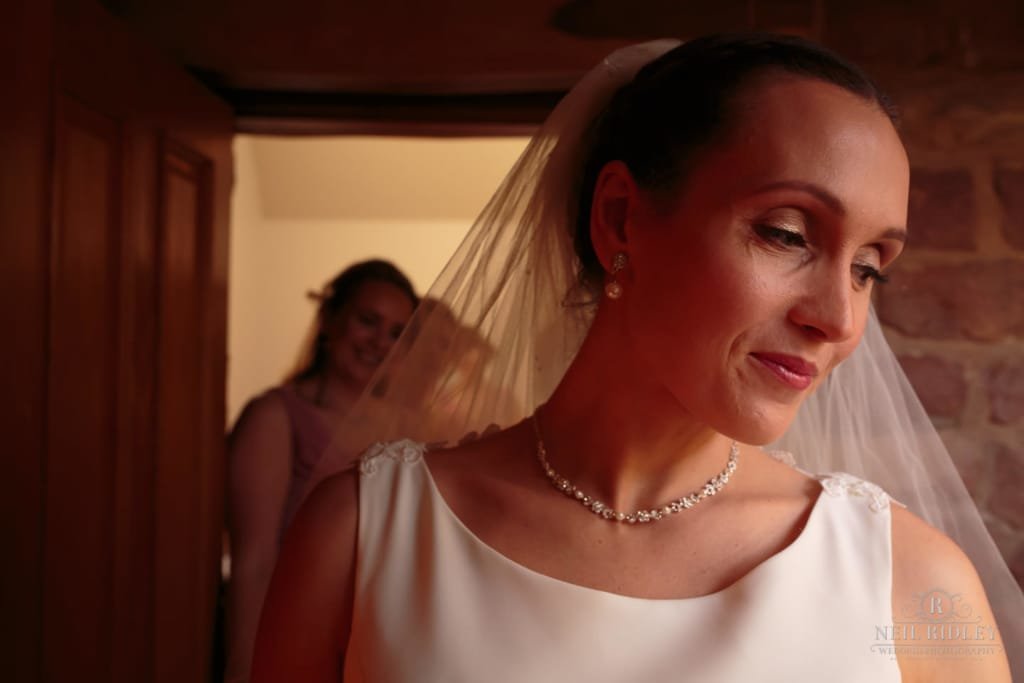 Beeston Manor Wedding Photographer - Bridal Preperations