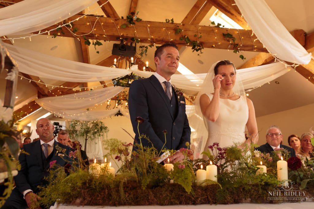 Beeston Manor Wedding Photographer - Bride and Groom
